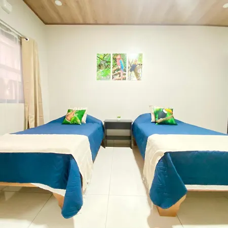 Pura Vida Apartment. 5 Min From Airport